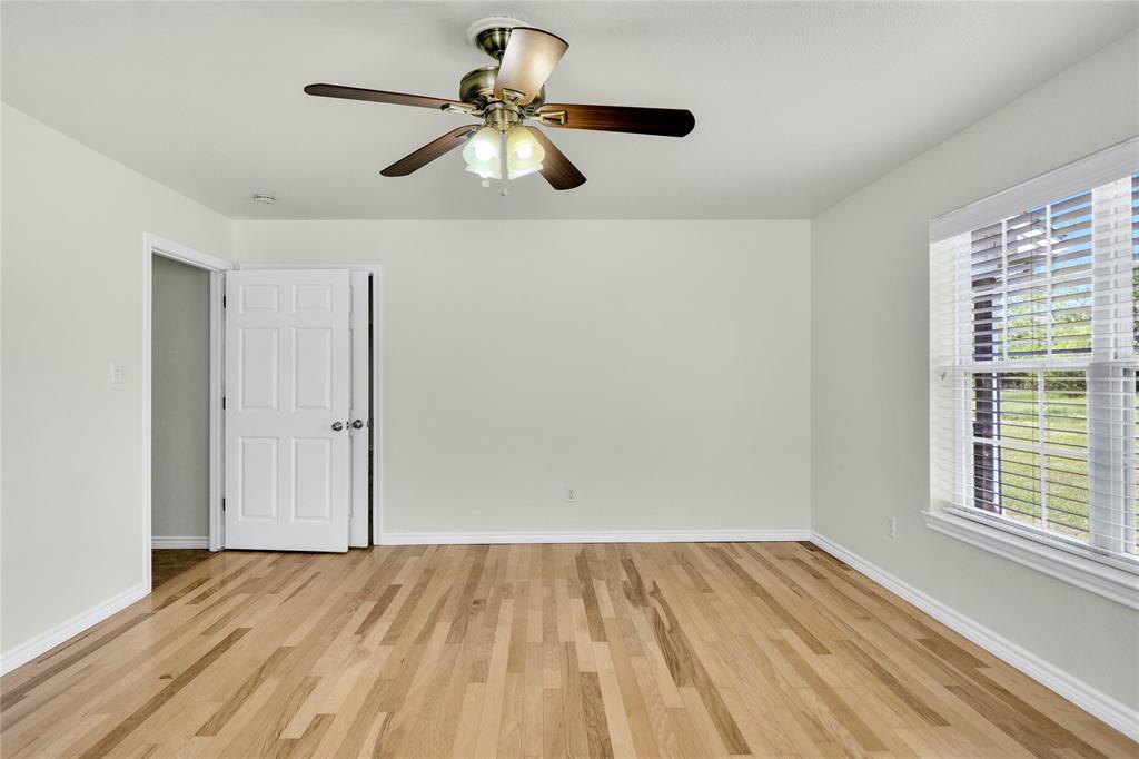 1633 Fm-3136 Property Photo 14