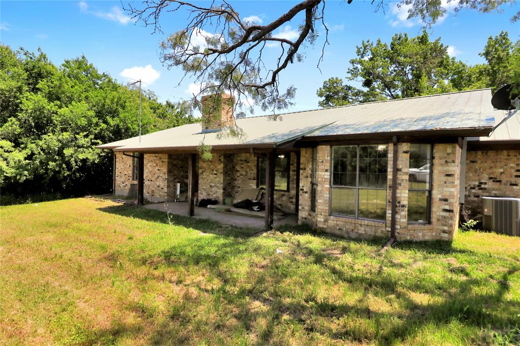 1633 Fm-3136 Property Photo 22