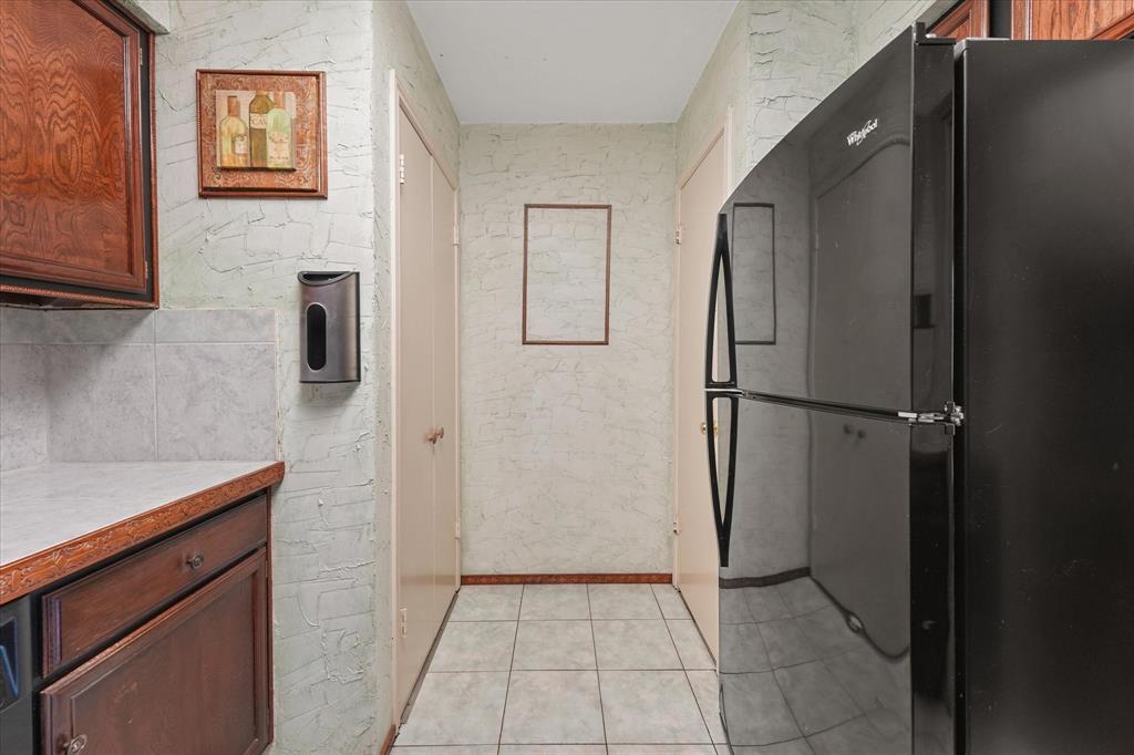 15151 Berry Trail 1404 Property Photo 11