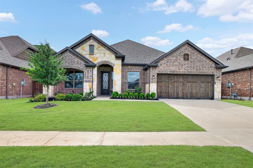 8124 Pecan Oak Lane Property Photo 1