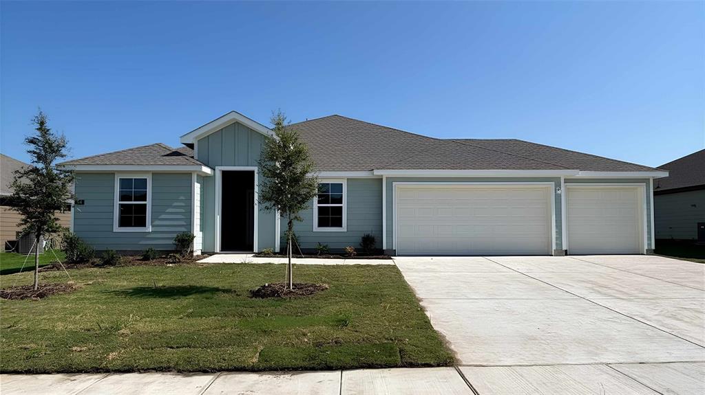 404 White Willow Drive Property Photo 1