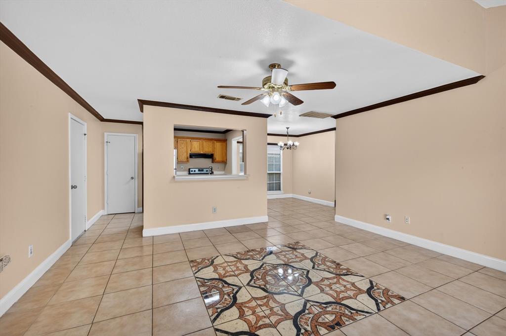 10320 Carolina Oaks Drive Property Photo 4