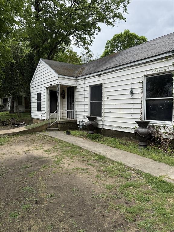 3303 Pleasant Drive Property Photo 1
