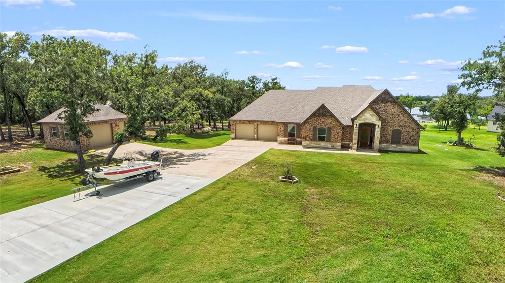 450 County Road 3674 Property Photo 2
