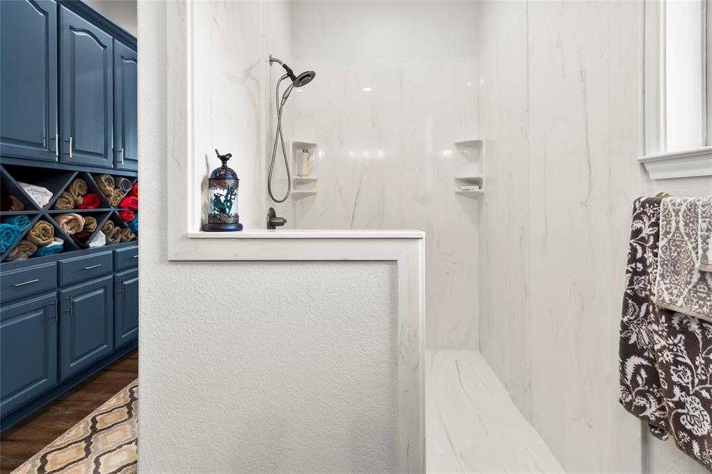 450 County Road 3674 Property Photo 18