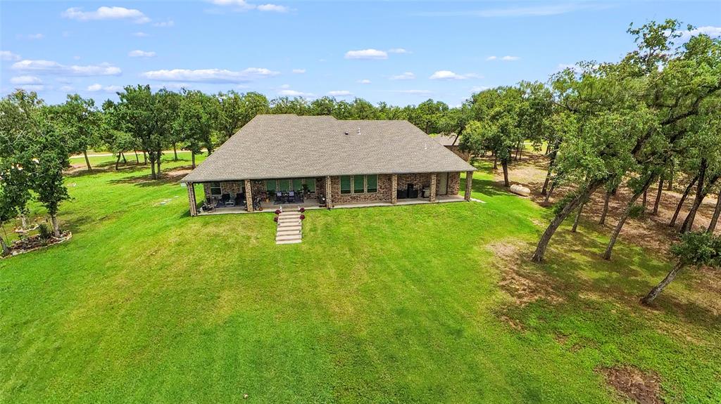 450 County Road 3674 Property Photo 30