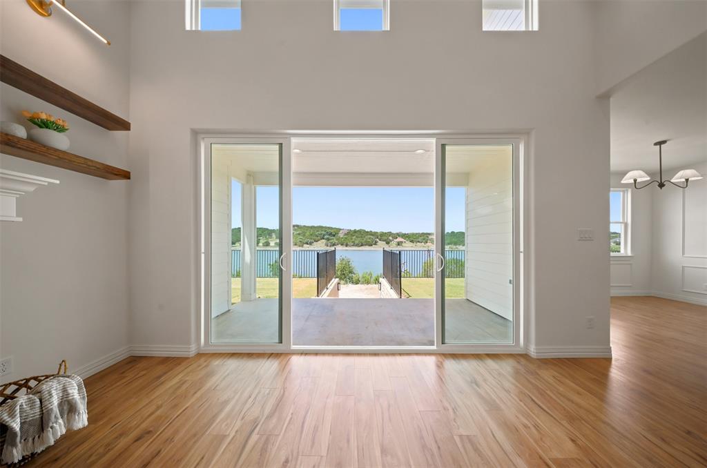 980 Anglers Point Property Photo 12