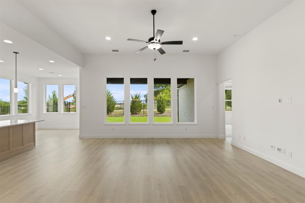 2219 Wickersham Road Property Photo 6