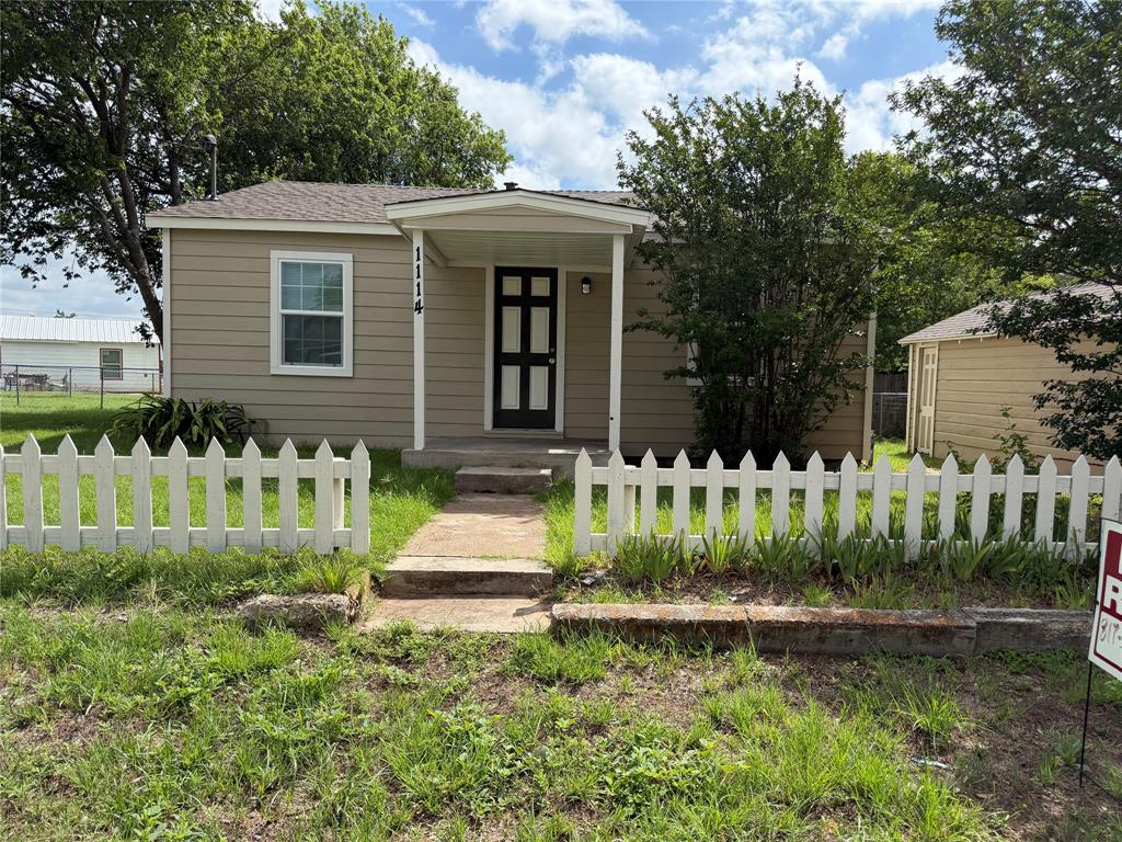 1114 Thorpe Springs Road Property Photo 1