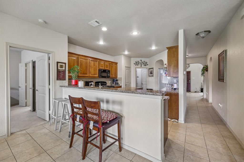 5220 Prestwick Drive Property Photo 6