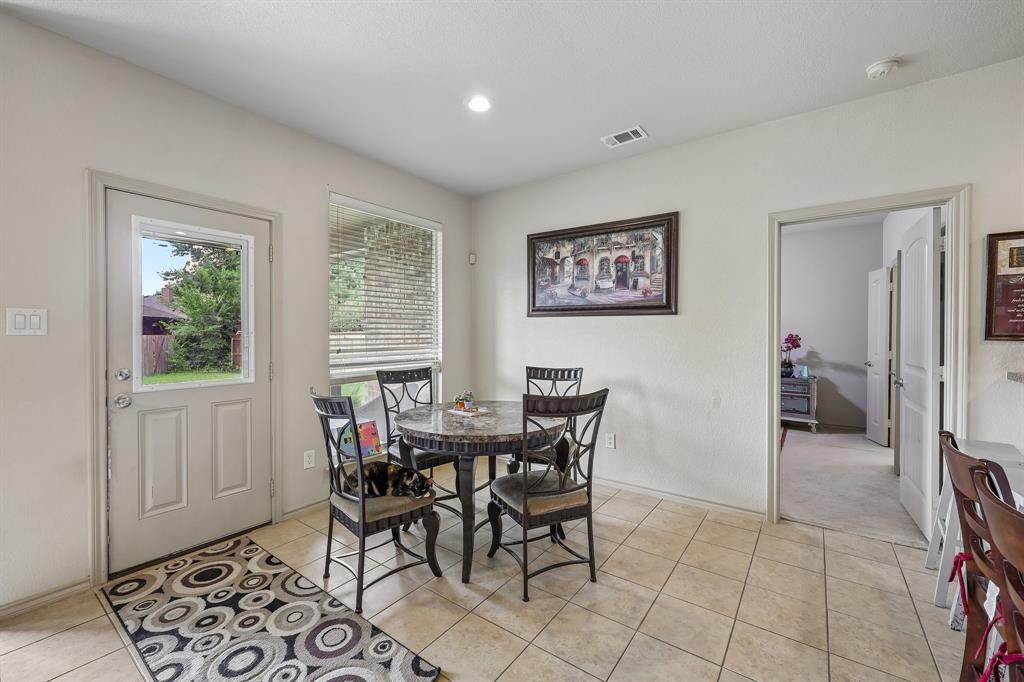 5220 Prestwick Drive Property Photo 12