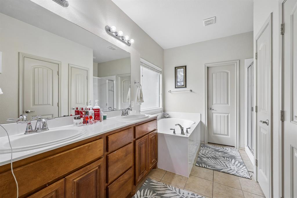5220 Prestwick Drive Property Photo 19