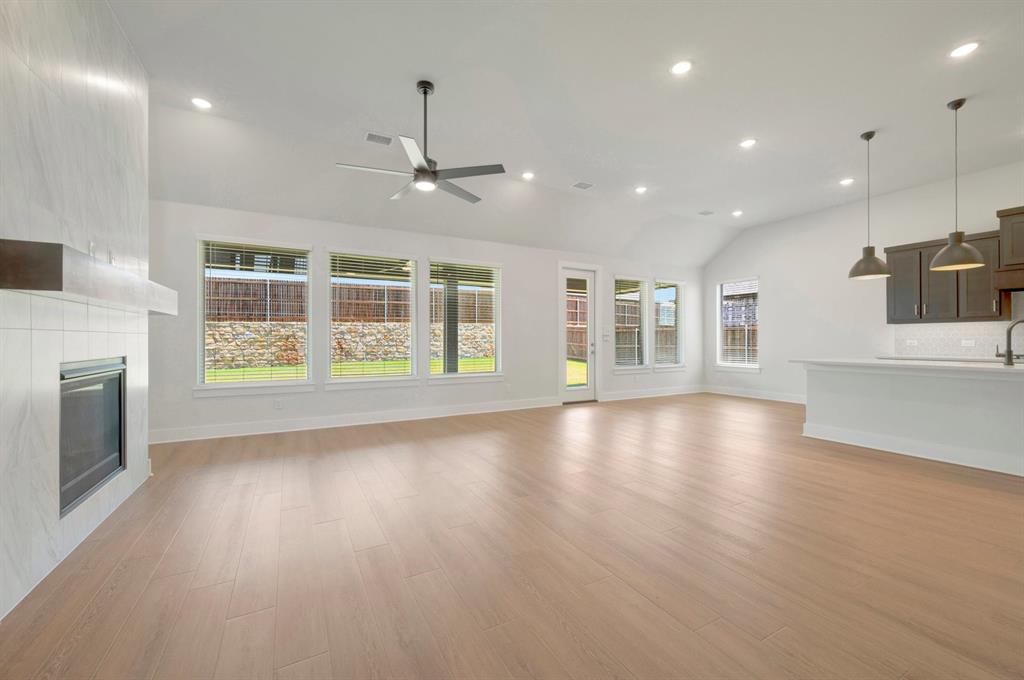 2704 Stowe Place Property Photo 21
