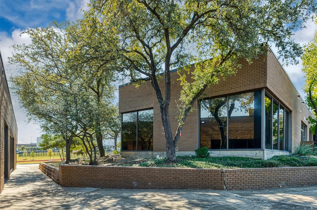1610 Corporate Court 120 Property Photo 4