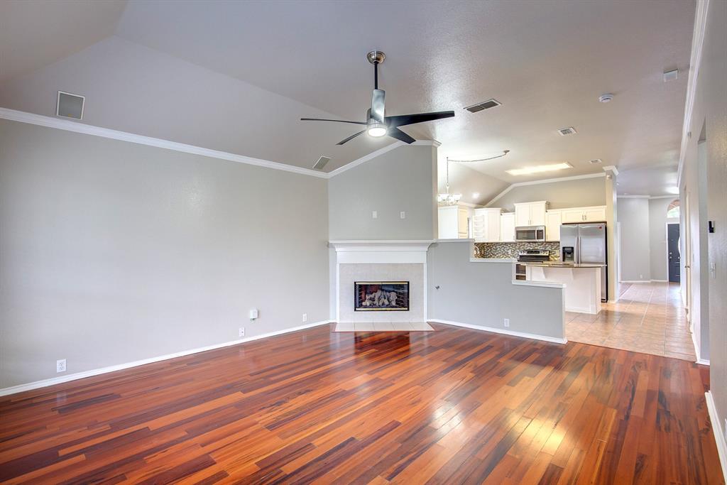 4637 Parkmount Drive Property Photo 15