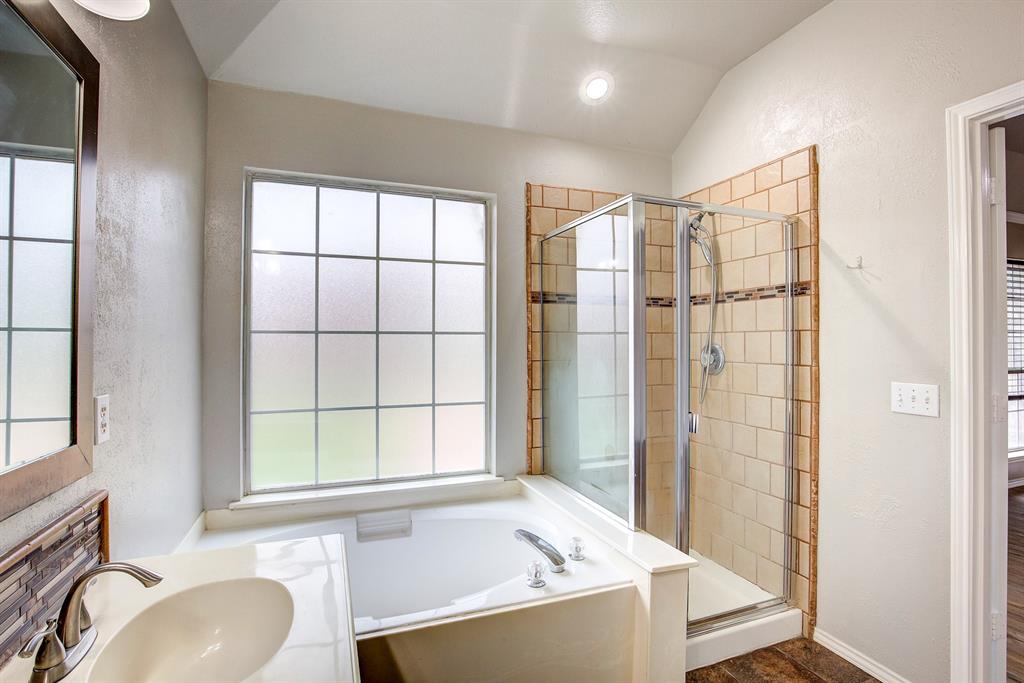 4637 Parkmount Drive Property Photo 27