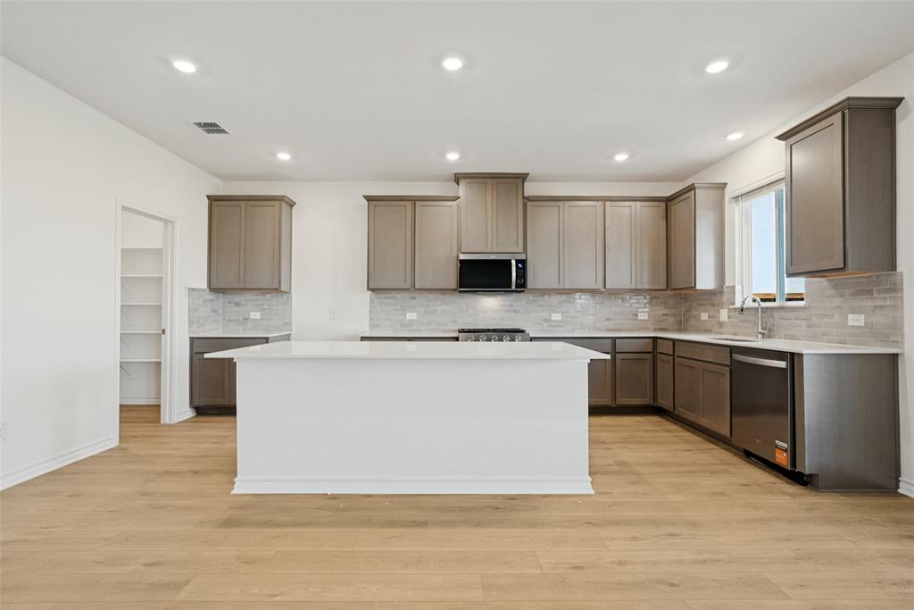 104 Cayenne Road Property Photo 4