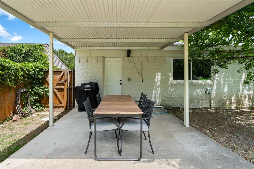 2901 Janet Court Property Photo 22