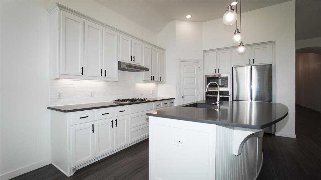 3031 Aqueduct Avenue Property Photo 10