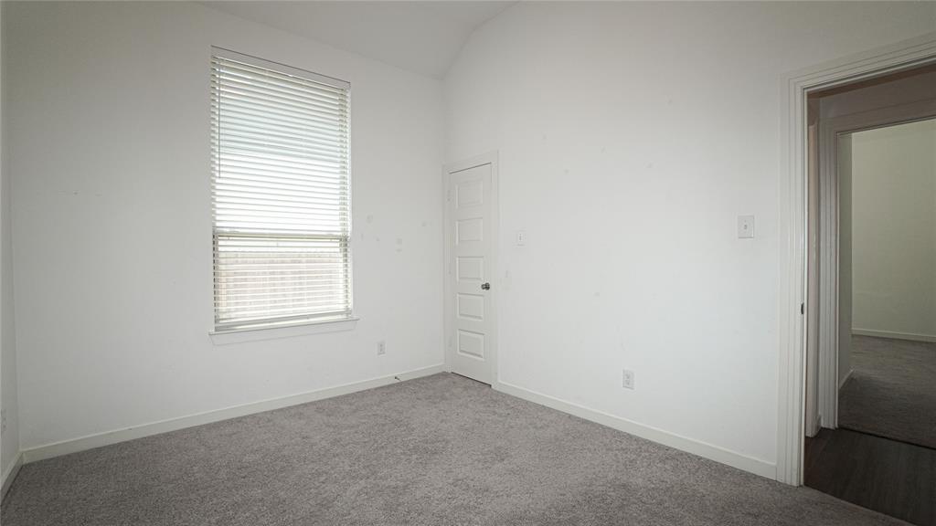 3031 Aqueduct Avenue Property Photo 27