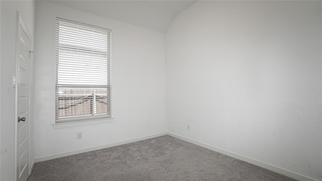 3031 Aqueduct Avenue Property Photo 29