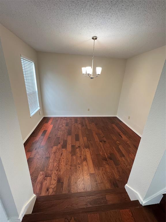 723 Sumner Drive Property Photo 6