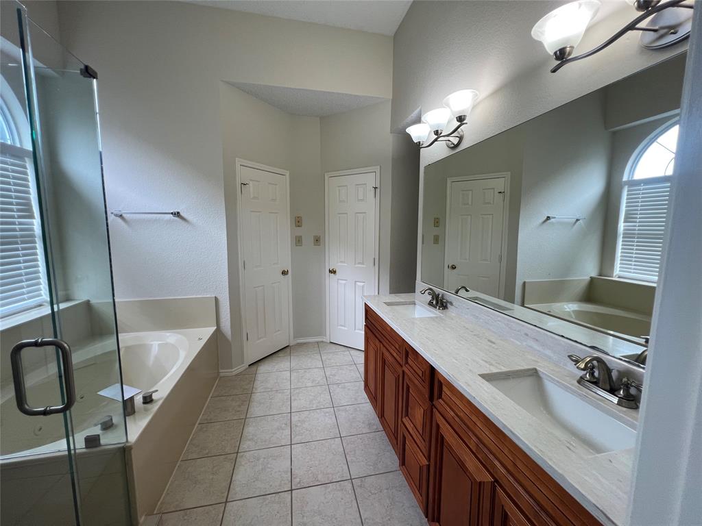 723 Sumner Drive Property Photo 18