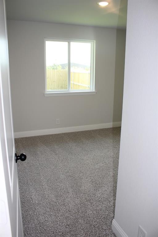 202 Walnut Street Property Photo 8