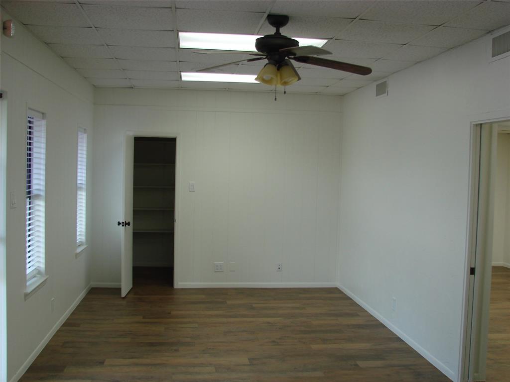 1700 Weaver Property Photo 15