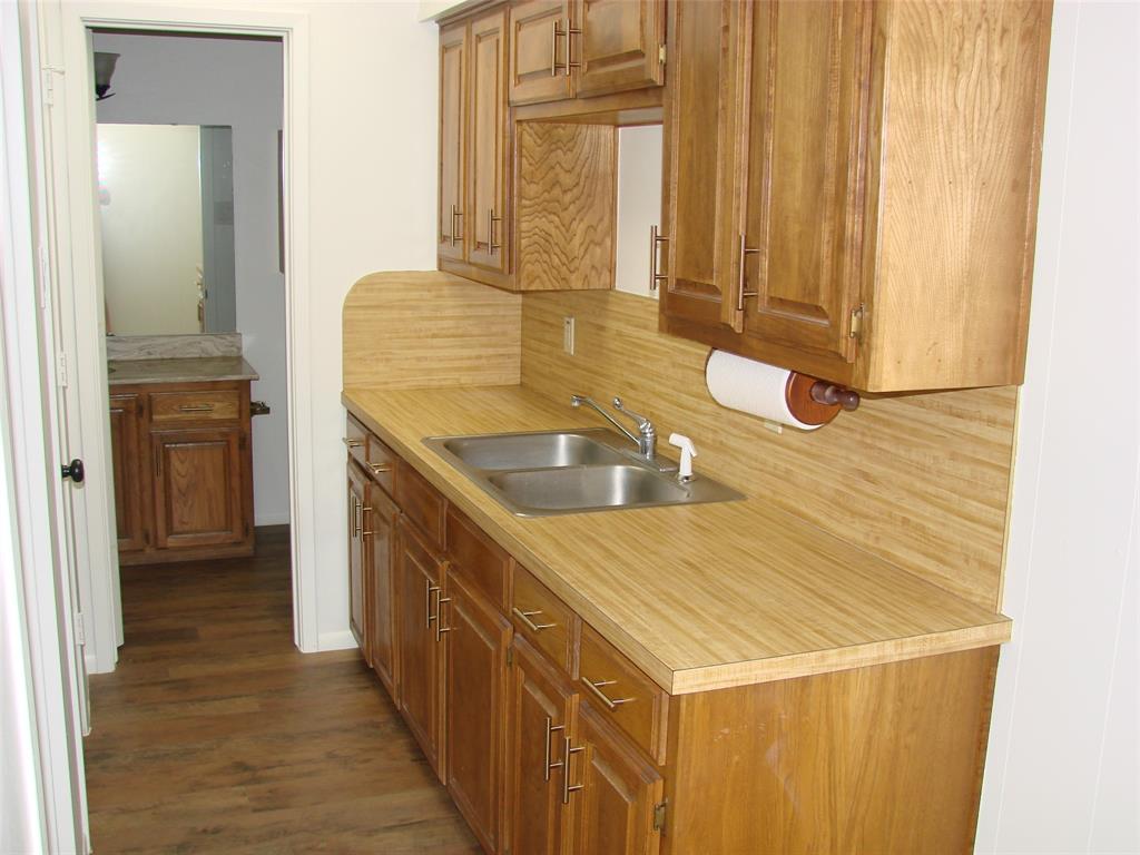 1700 Weaver Property Photo 23