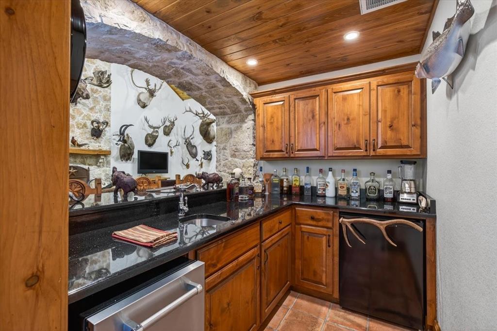 906 Valle Vista Drive Property Photo 19