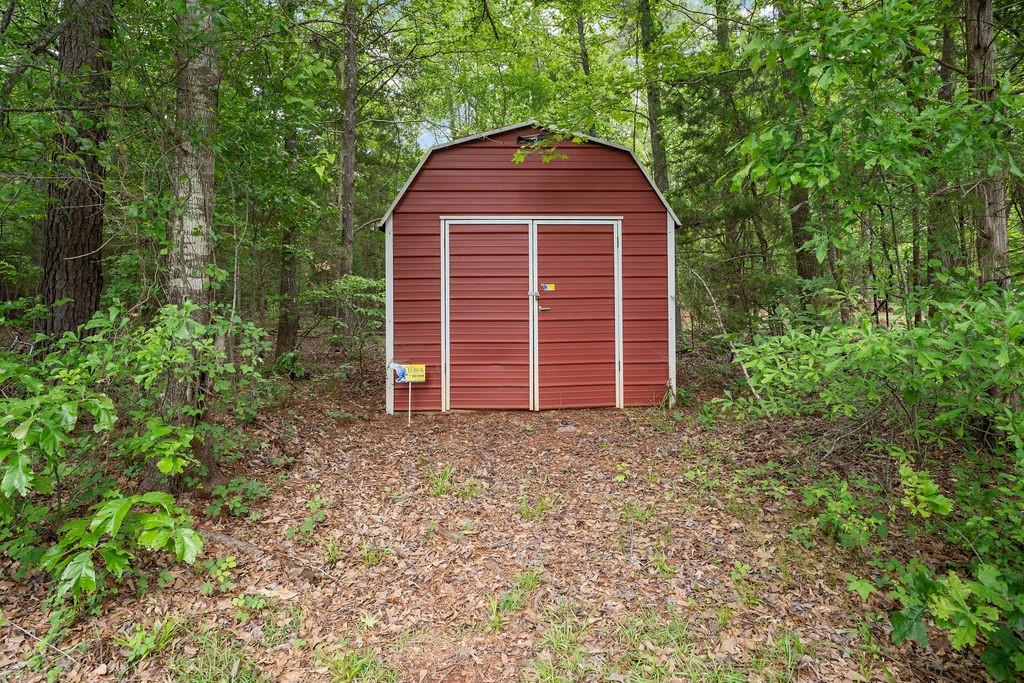630 County Road 3608 Property Photo 27
