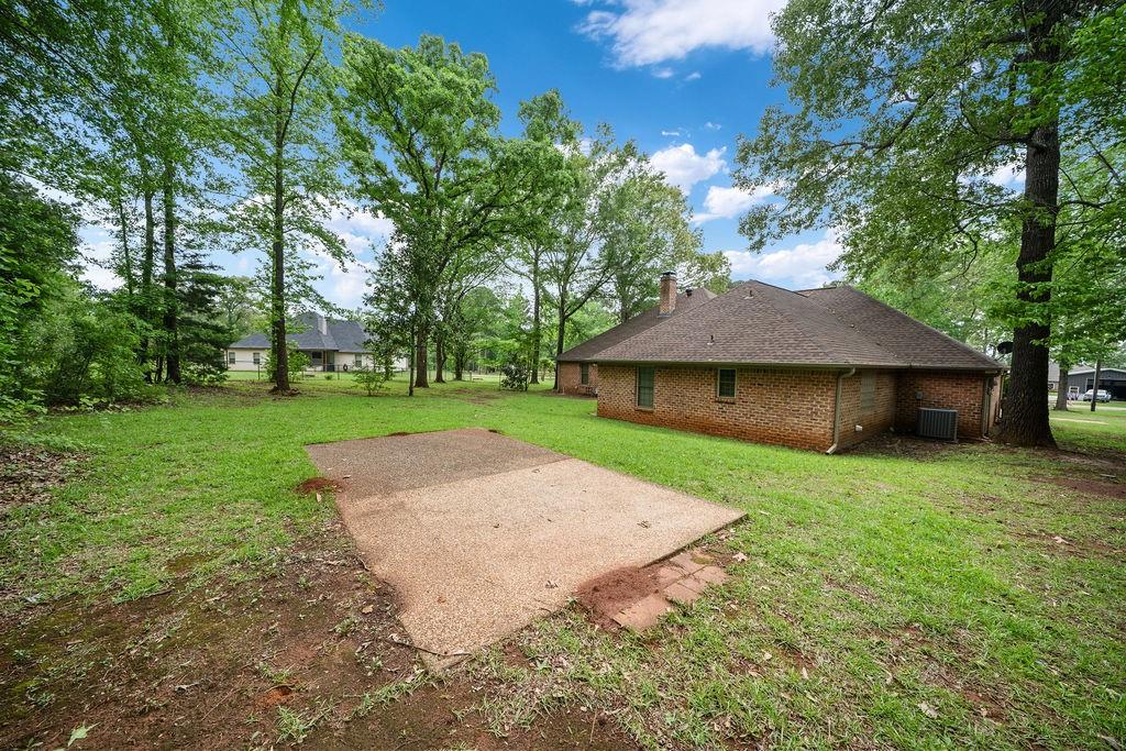 630 County Road 3608 Property Photo 28