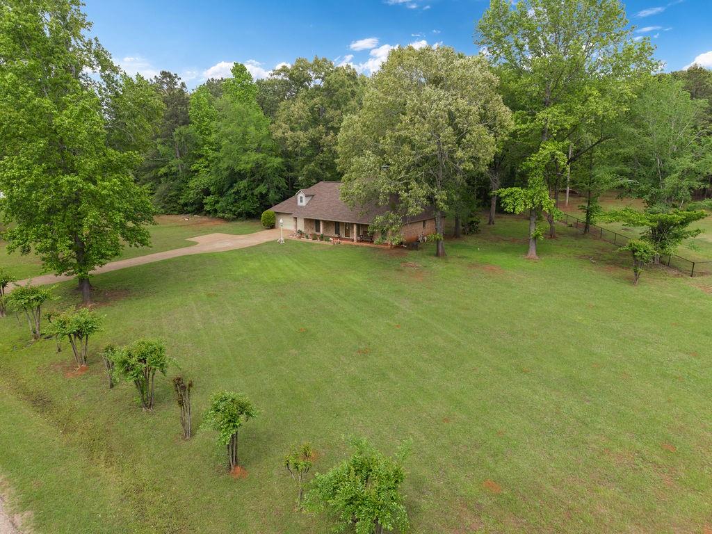 630 County Road 3608 Property Photo 31