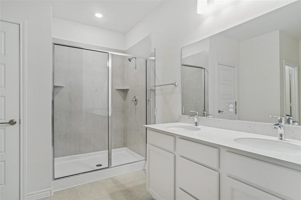 124 Hudson Lane Property Photo 15