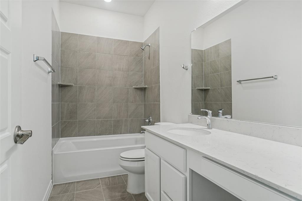 124 Hudson Lane Property Photo 18