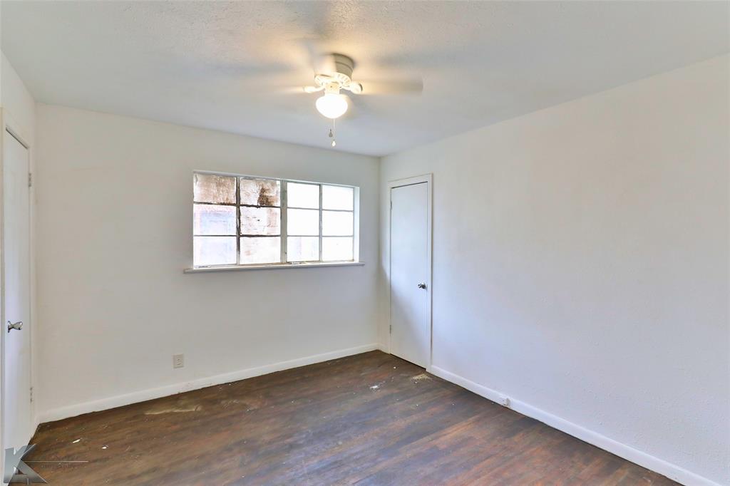 1634 Briarwood Street Property Photo 13