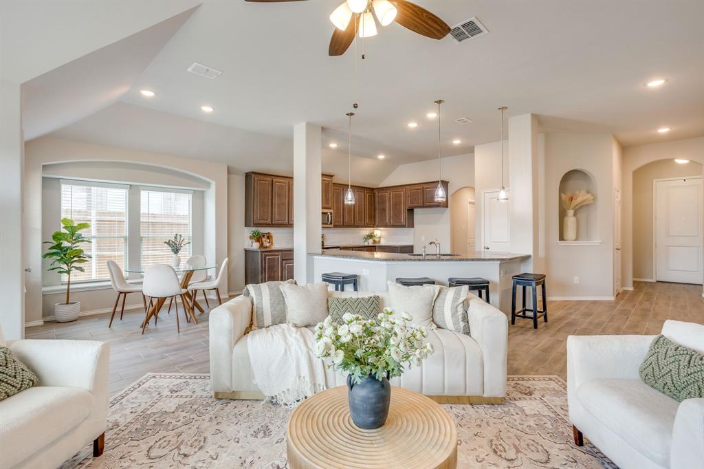 533 Lela Circle Property Photo 1