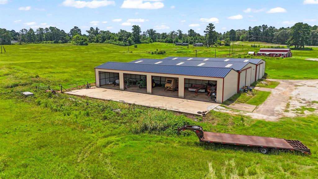 11074 W 64 Highway Property Photo 38