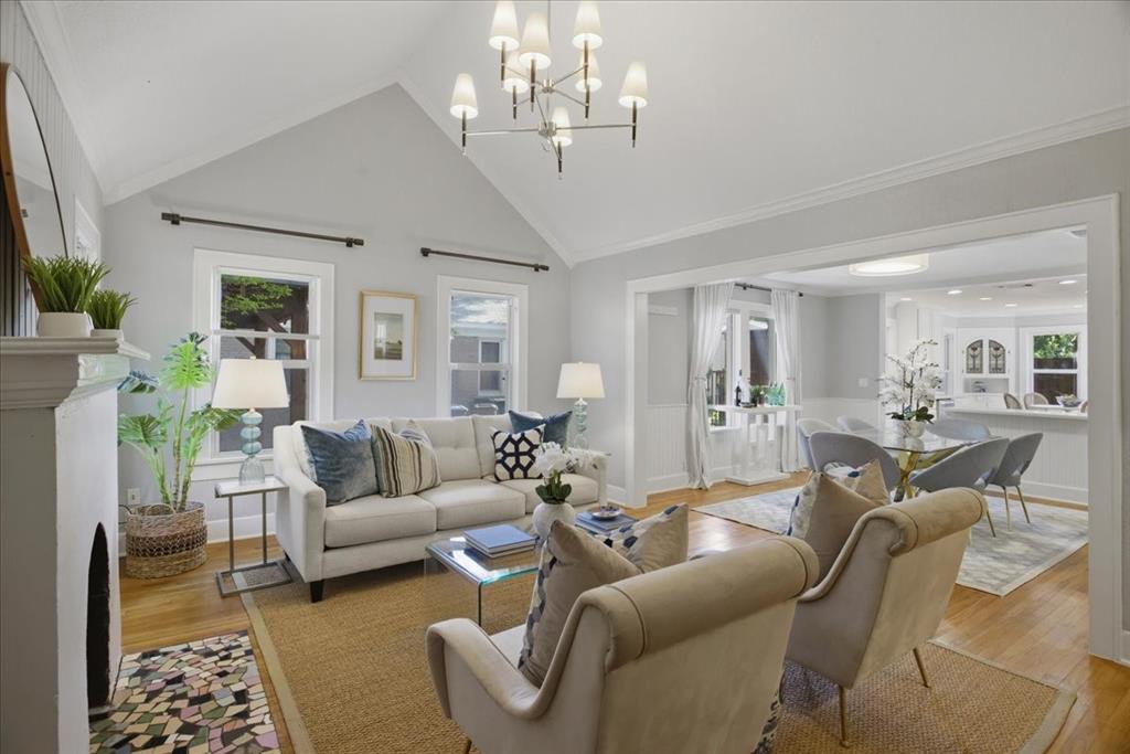 2205 Stanley Avenue Property Photo 1