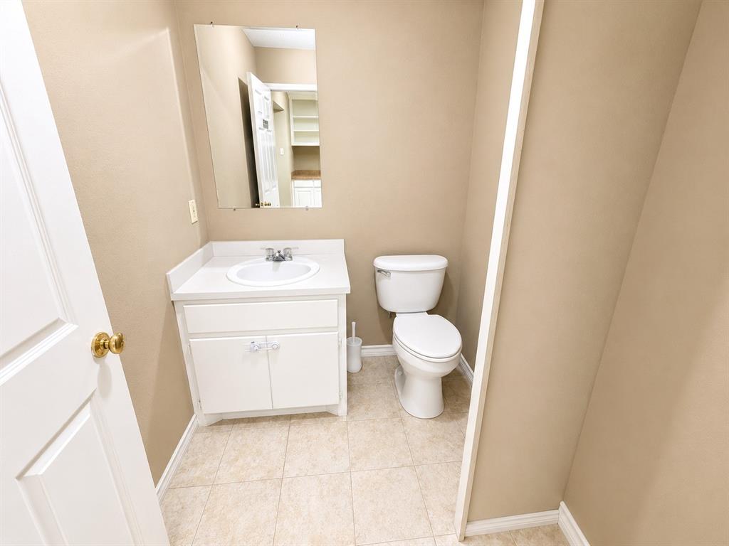 508 N Crowley Road Property Photo 14