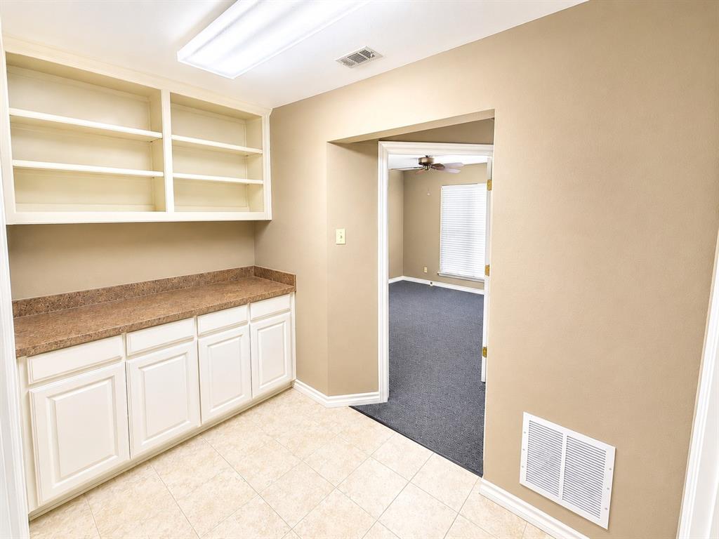 508 N Crowley Road Property Photo 18