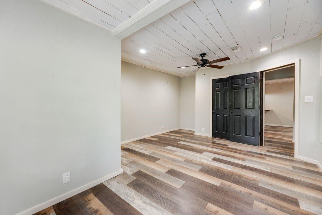 4419 Lawnview Avenue Property Photo 10