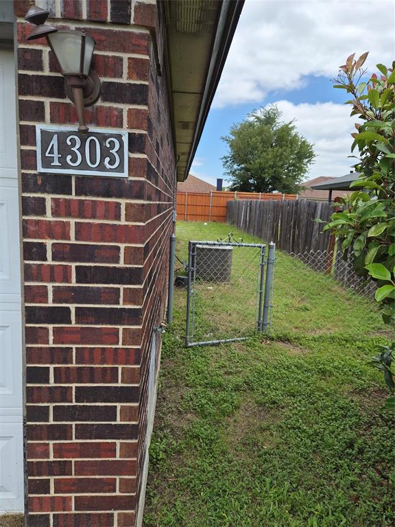 4303 Rifle Drive Property Photo 9