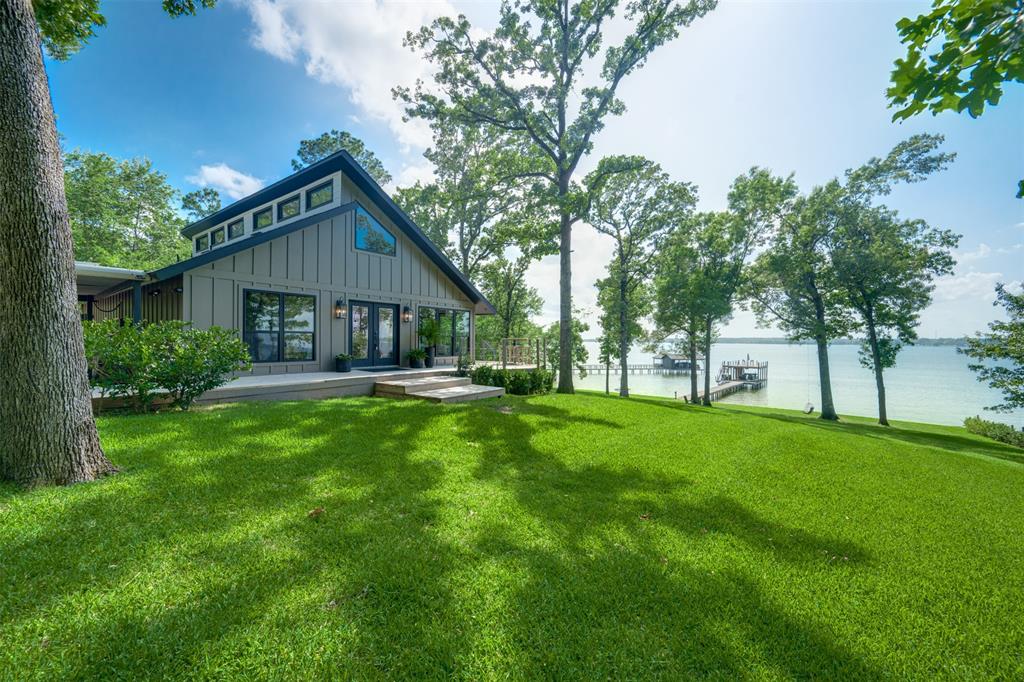 696 County Road 2601 Road Property Photo 1