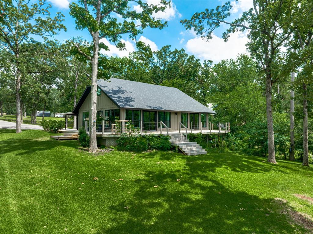 696 County Road 2601 Road Property Photo 3