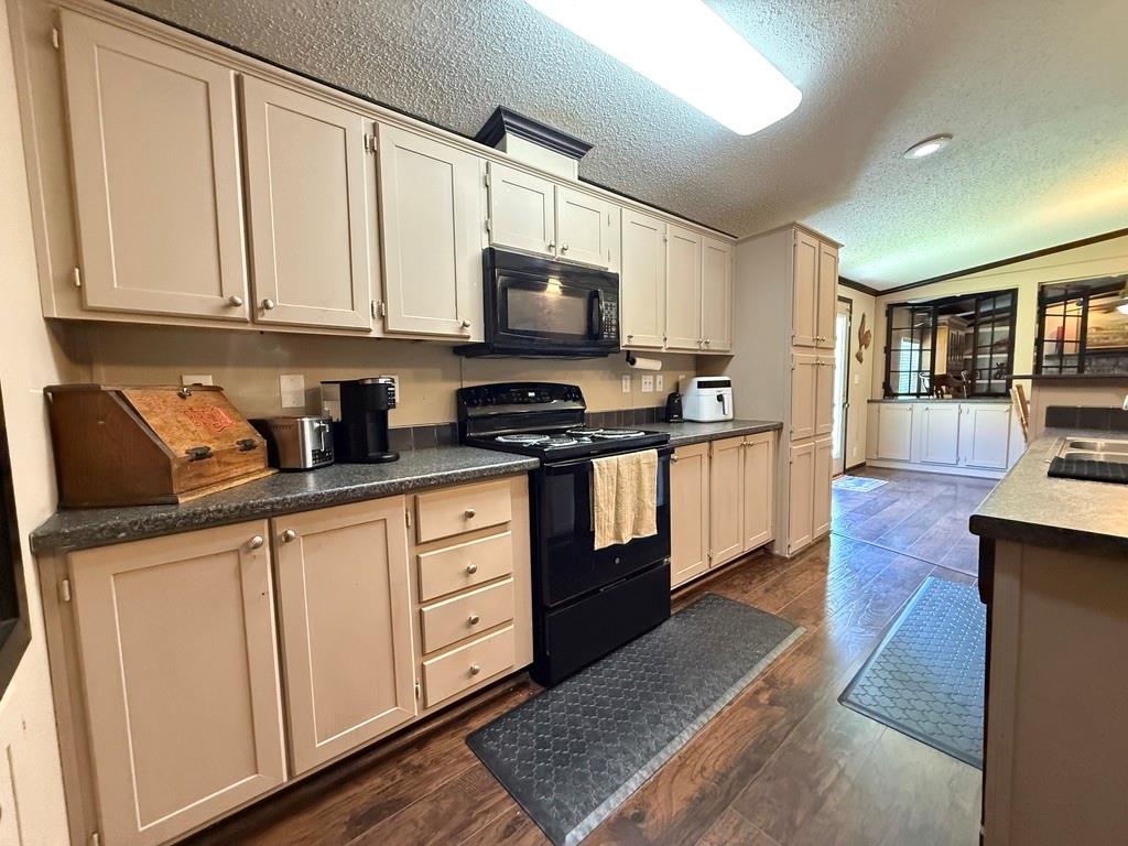 20970 Lee Lane Property Photo 17