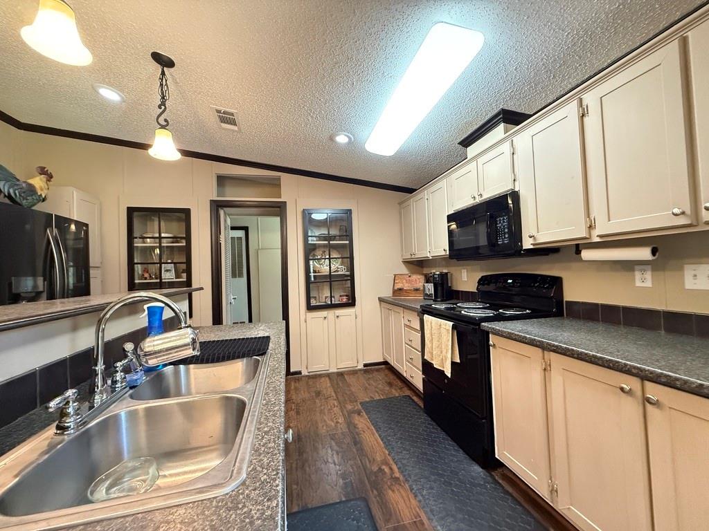 20970 Lee Lane Property Photo 18