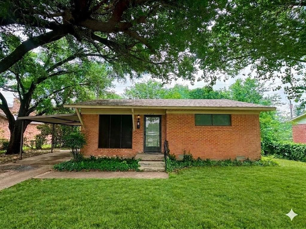 1004 Powell Road Property Photo 1