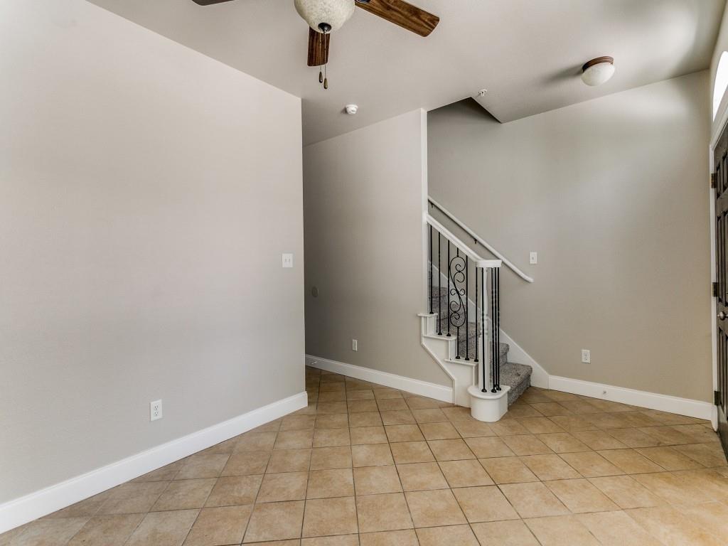 391 E Main Street Property Photo 25
